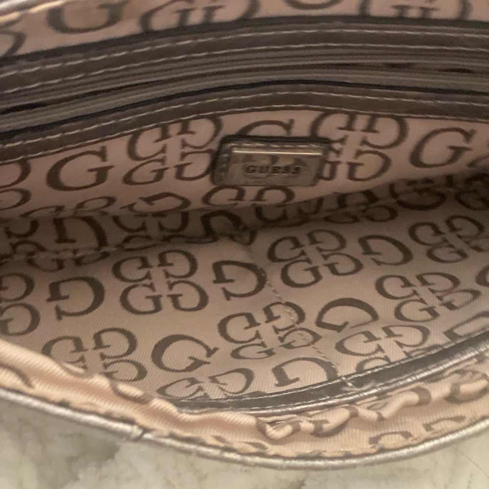 Guess Snakeskin Embossed Patterned Silver Tone Cl… - image 5